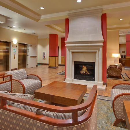 Holiday Inn & Suites Bakersfield, An Ihg Hotel Інтер'єр фото
