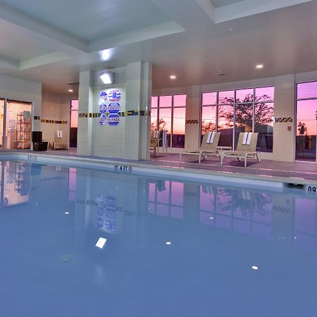 Holiday Inn & Suites Bakersfield, An Ihg Hotel Зручності фото